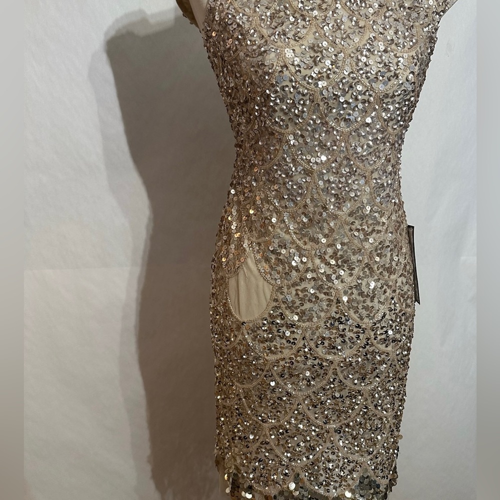 NEW Adrianna Papell Gold Sequin Cocktail Dress Art Deco Beaded Midi Size 0 - Picture 9 of 9
